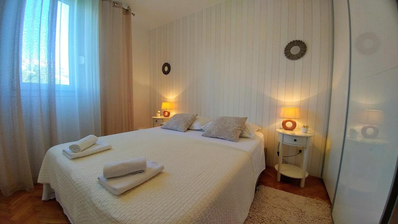 Apartment Deluxe Sea View Split Dış mekan fotoğraf